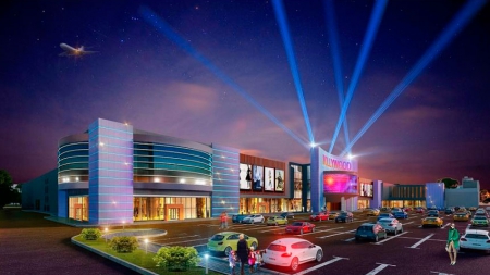 Большие стройки: в Чернигове открылся ТРЦ Hollywood Mall