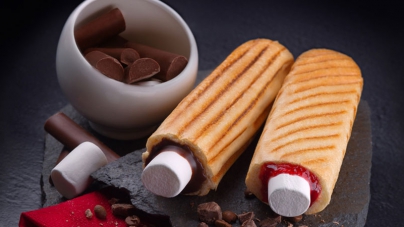 Шокирующая сладкая новинка – «ОККО» представляет шоколадный хот-дог