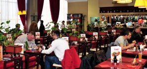 Исследование JLL: в половине ТРЦ Киева не хватает заведений общепита