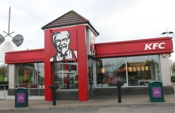 Сеть ресторанов быстрого питания KFC сокращает свой российский бизнес