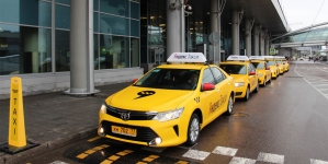 Сервис FoodFox продался «Яндекс.Такси»