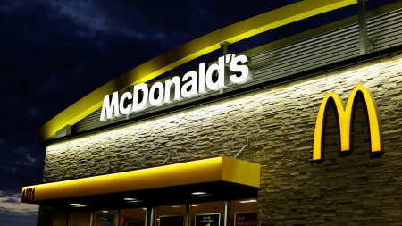 McDonald’s закрывает заведения в Венесуэле