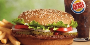 Burger King анонсировал первый бургер из синтетического мяса