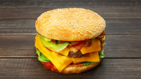 Beyond Meat розширює партнерські стосунки з McDonald’s та Yum