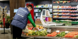 Інфографіка Zakaz.ua: як змінилися ціни на продукти в супермаркетах наприкінці року